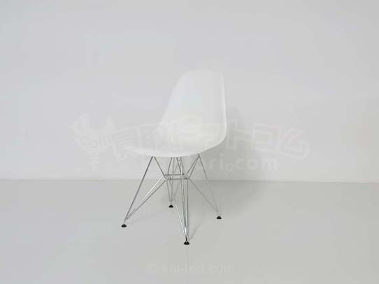 Herman Miller/ハーマンミラー社製 Eames イームズ Shell Side Chair　サイドシェルチェア エッフェルベース 目黒区にて買取させていただきました。